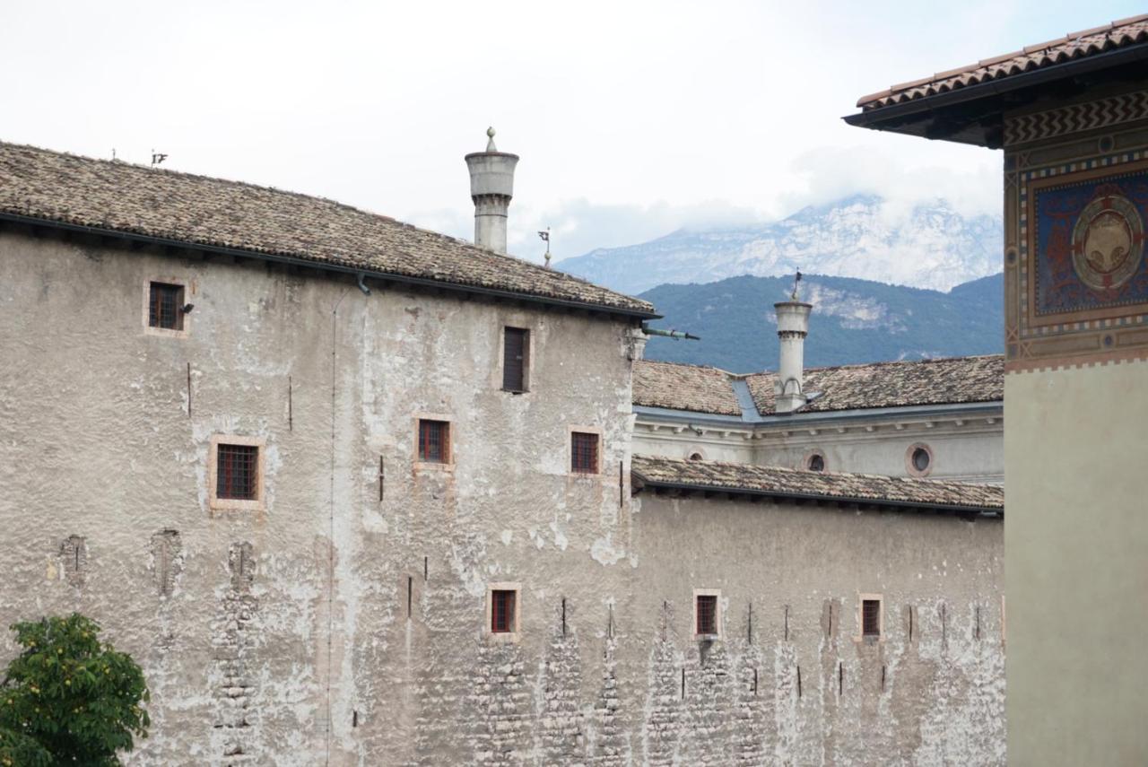 I Dodici Mesi Rooms&Apartments Trento Bagian luar foto